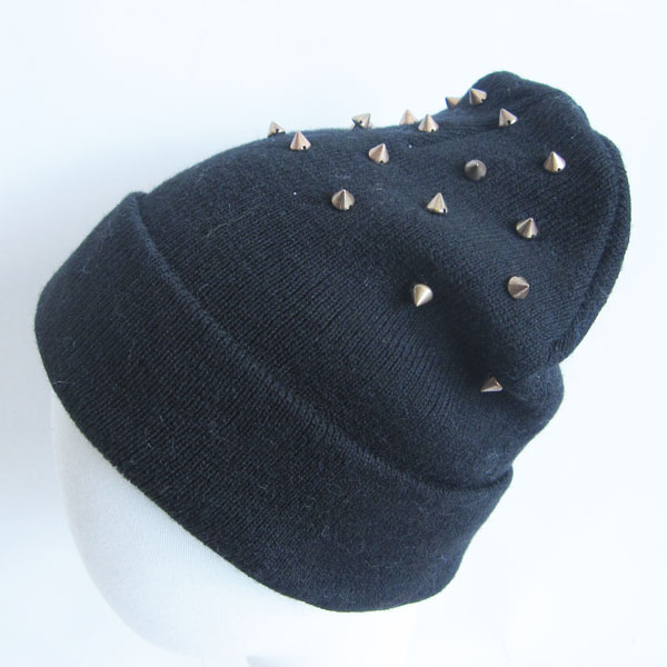 acrylic hat with rivet