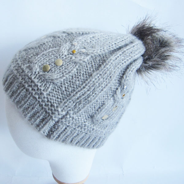 mohair acrylic cable hat with fake fur pompom