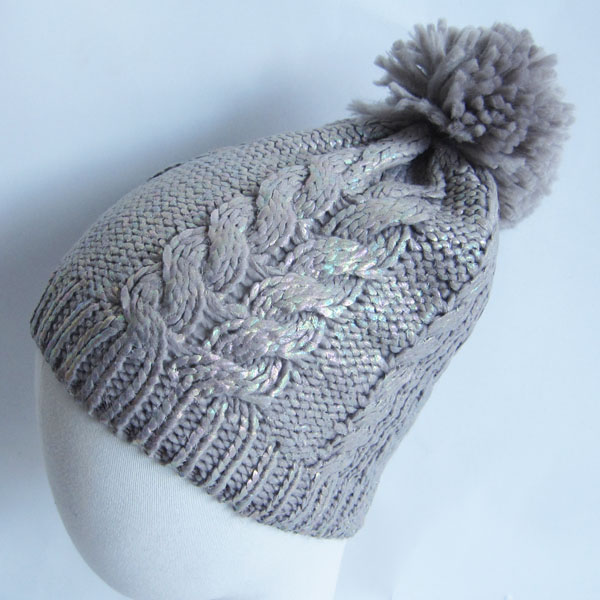 foil printed chunky cable hat with pompom
