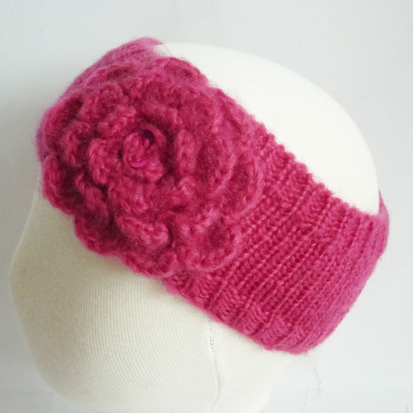 headband with knitting flower