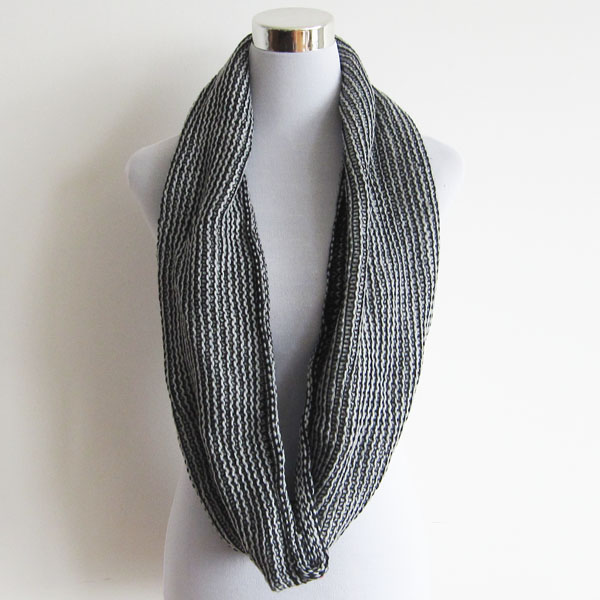 multi color chunky acrylic snood