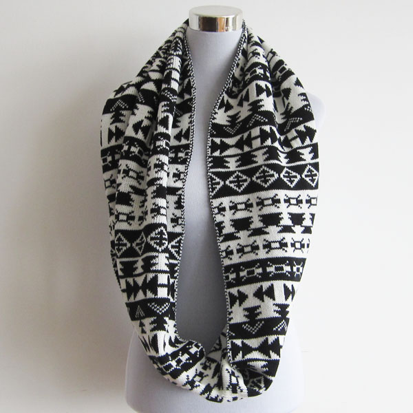 acrylic jacquard snood