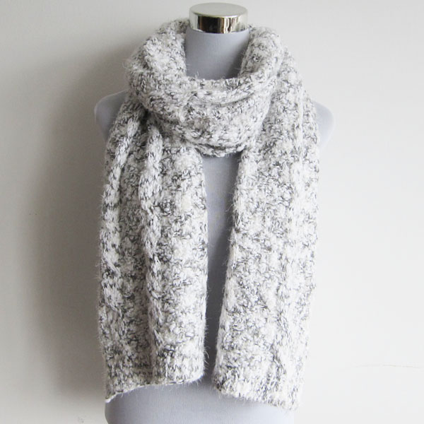 feather yarn scarf