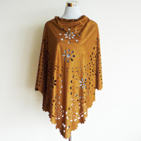 hollow-carved triangle cape