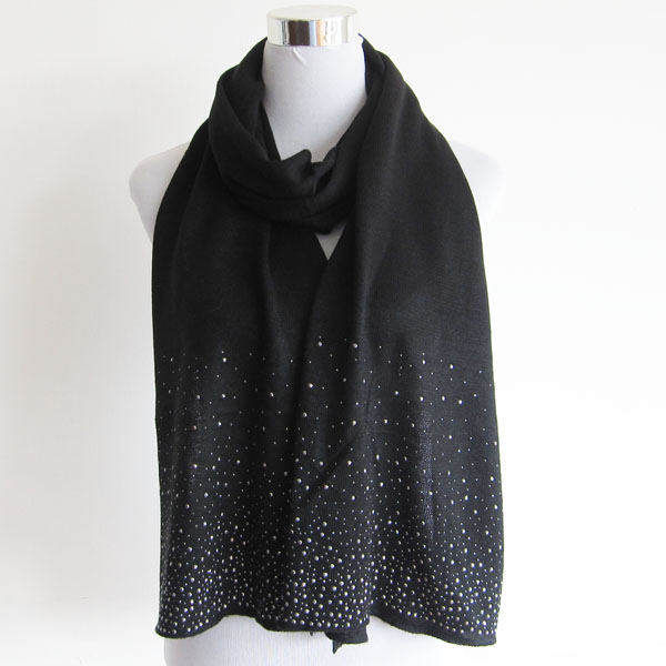 acrylic scarf with diamond