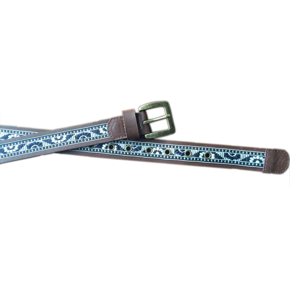 belt with aztec pattern band