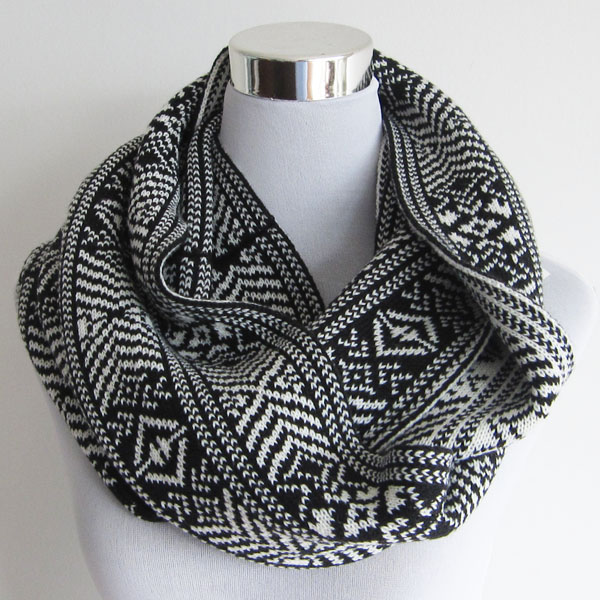 acrylic jacquard snood