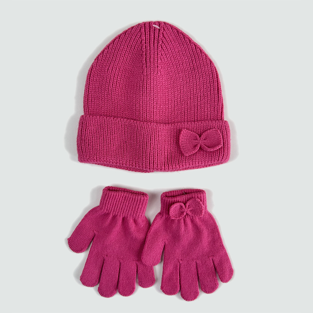 knitted set