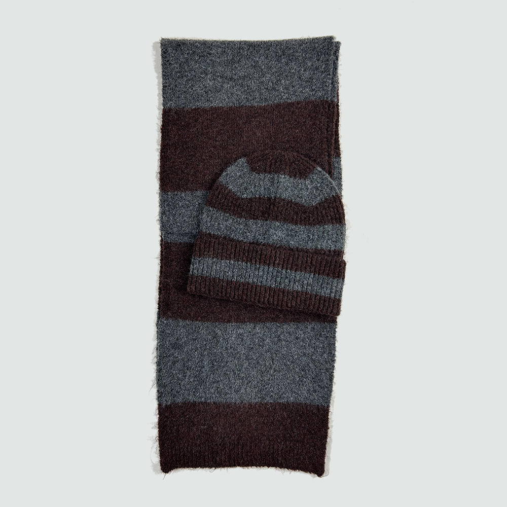 knitted stripe set