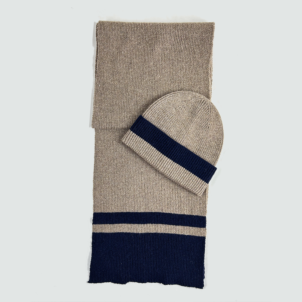 knitted stripe set